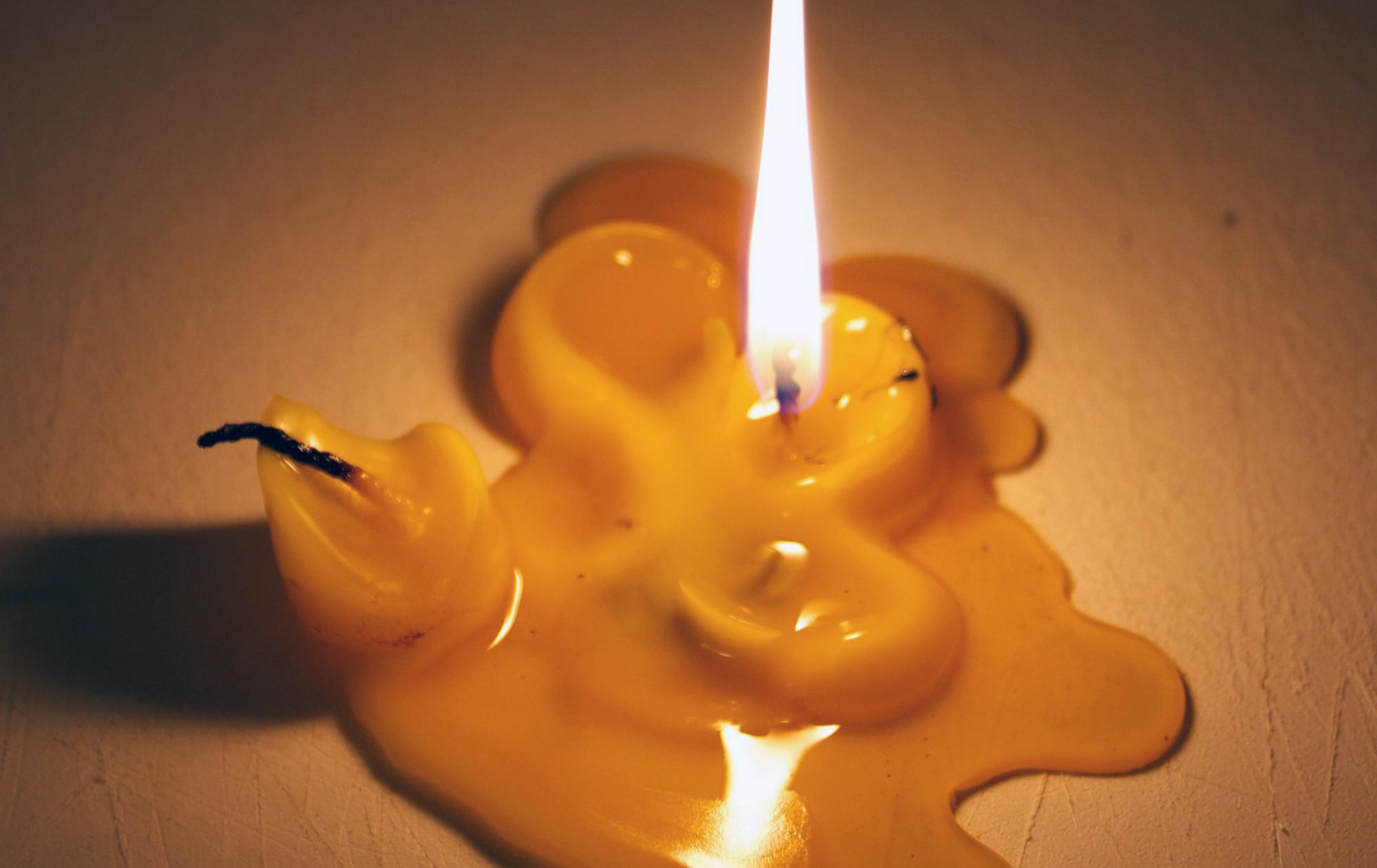 Як легко видалити твердий віск з будь-яких речей